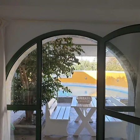 Roubeti Village 3*